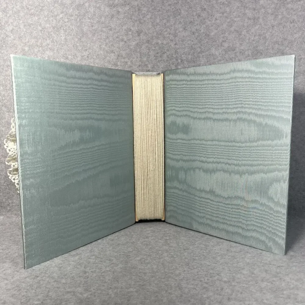 Vtg Handcrafted Greeting Card Keeper Binder Taffeta Fabric Frame Cover Organizer